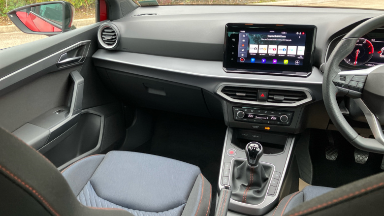 SEAT Arona 1.0 TSI 115 FR Black Edition 5dr Petrol Hatchback